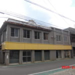 【売家】徳之島町亀津 中央通り際 ＲＣ２階建て １階店舗仕様