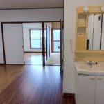 【貸ハイツ】徳之島町亀徳　２階角部屋２ＤＫ物件！！ 画像3
